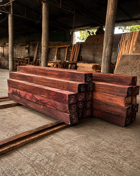Premium Karnataka Rosewood Logs and Custom-Cut Planks - Image 1